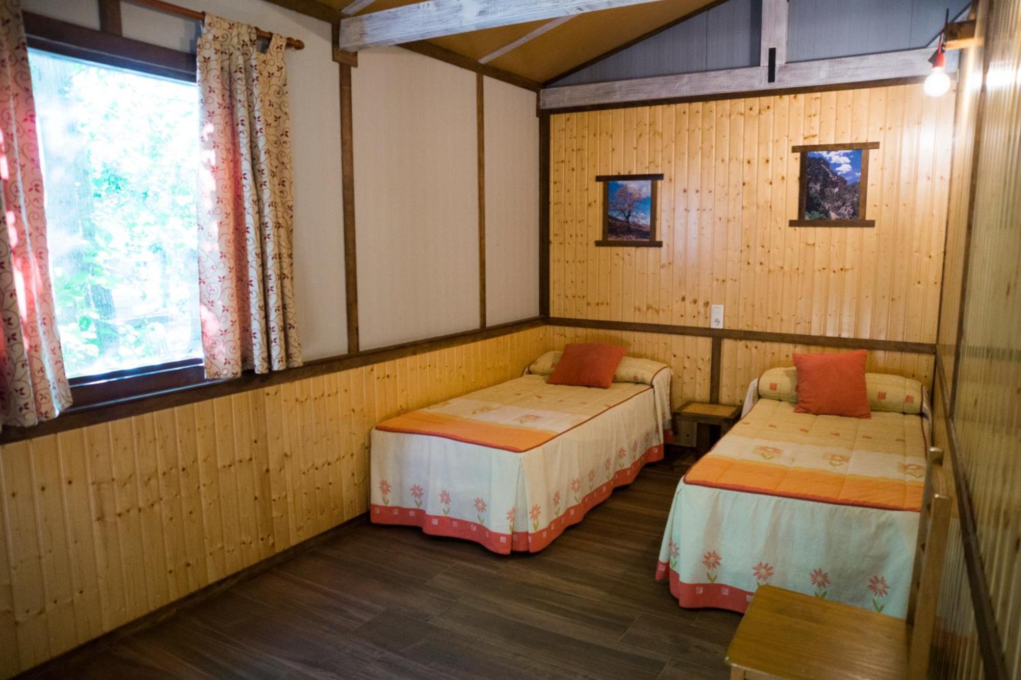Casas Rurales Vado Del Rio Tus Cortijo Prados 외부 사진